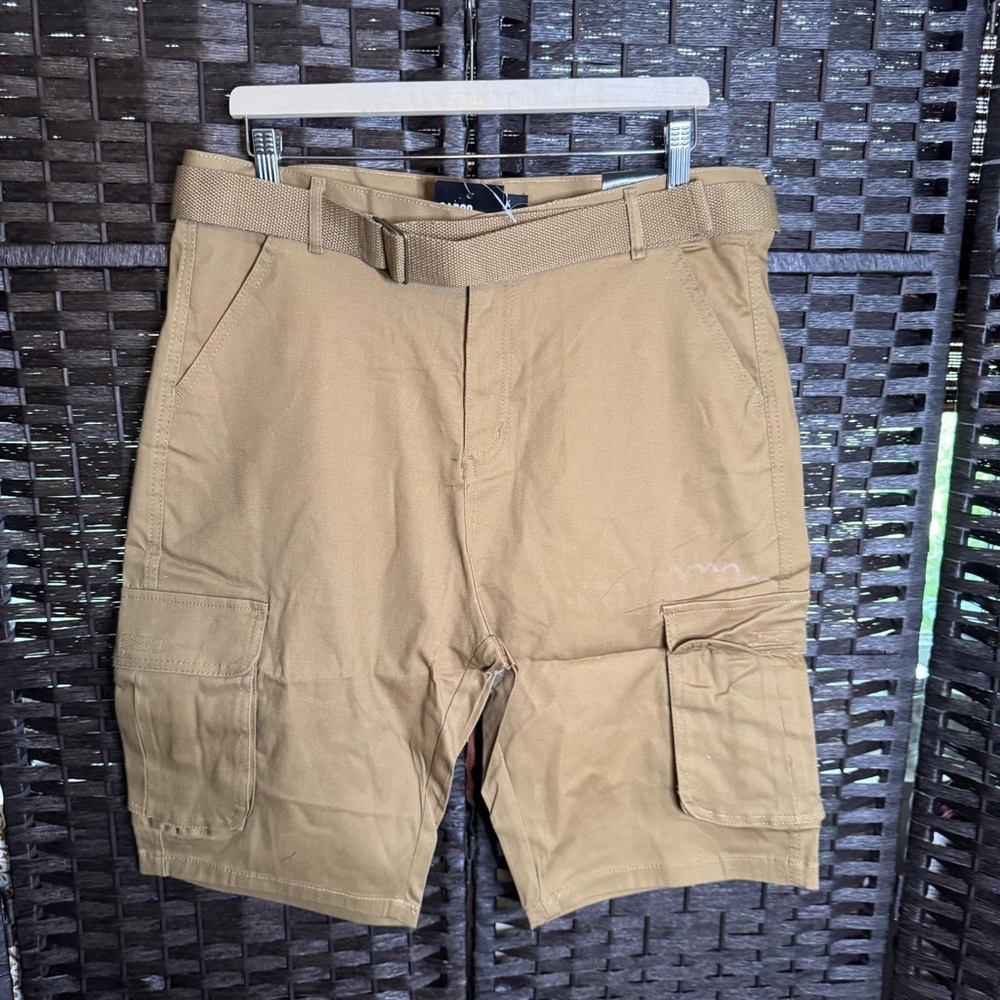 Blu Rock Cargo Short in Dark Khaki NWT